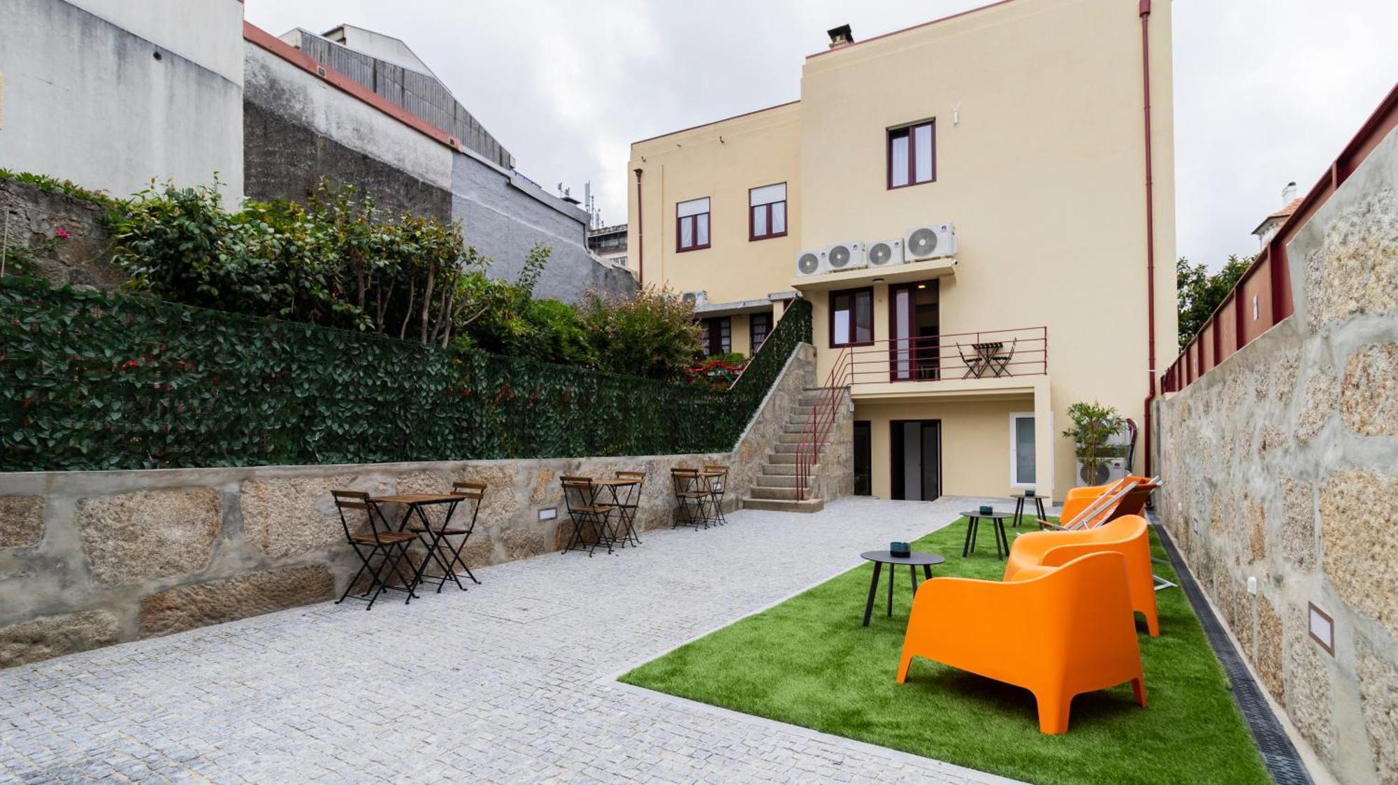 Stop & Relax - Parking Porto Exterior photo